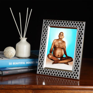 BHAGWAN NITYANANDA SILVER PHOTO FRAME ( PHOTO SIZE: 4X6 INCH)