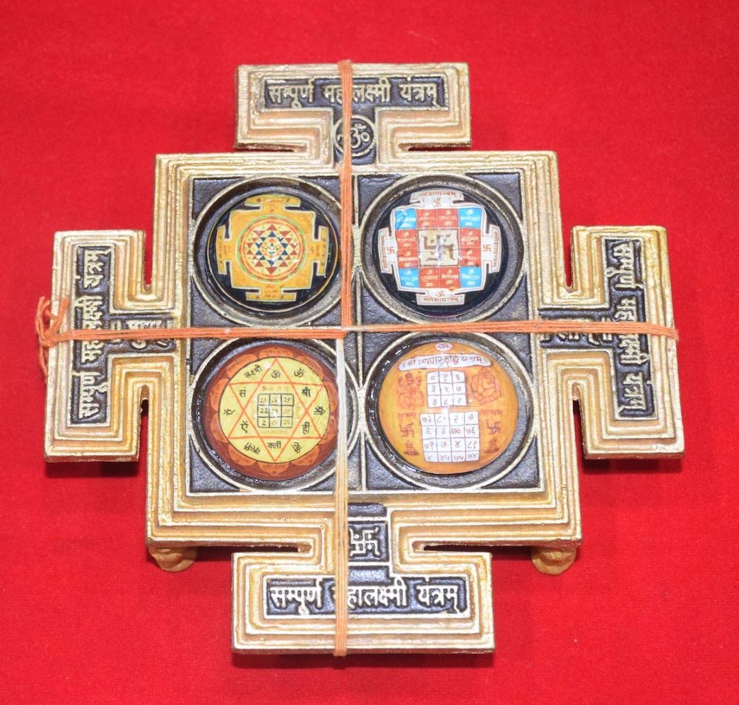 Sampoorn MahaLaxmi Yantra Chowki